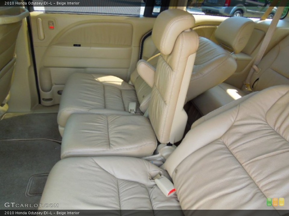 Beige Interior Rear Seat for the 2010 Honda Odyssey EX-L #71278780