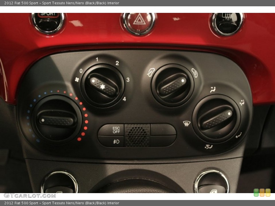 Sport Tessuto Nero/Nero (Black/Black) Interior Controls for the 2012 Fiat 500 Sport #71291323