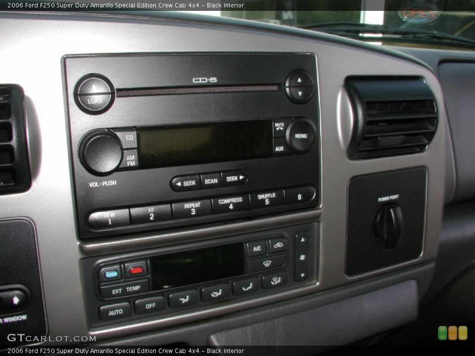 Black Interior Controls for the 2006 Ford F250 Super Duty Amarillo Special Edition Crew Cab 4x4 #71292868