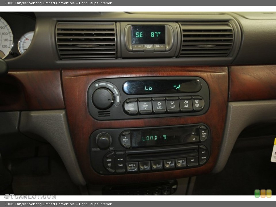 Light Taupe Interior Controls for the 2006 Chrysler Sebring Limited Convertible #71294802