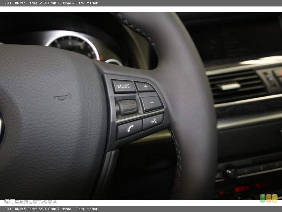 Black Interior Controls for the 2013 BMW 5 Series 550i Gran Turismo #71299360