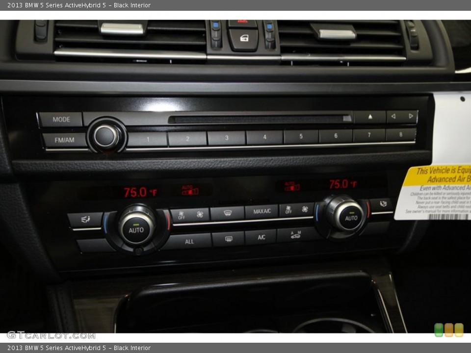 Black Interior Controls for the 2013 BMW 5 Series ActiveHybrid 5 #71300596