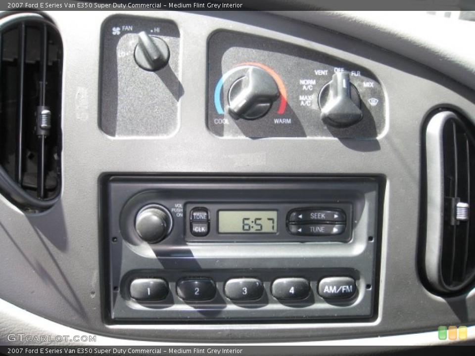 Medium Flint Grey Interior Controls for the 2007 Ford E Series Van E350 Super Duty Commercial #71304214
