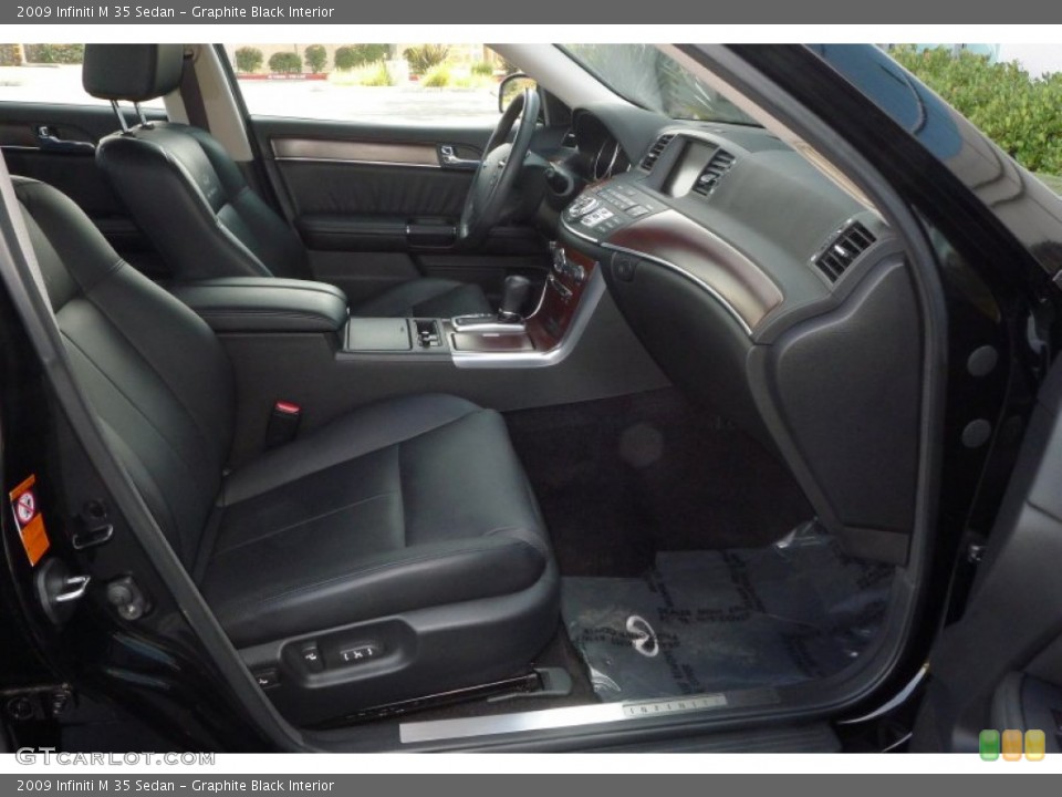 Graphite Black Interior Photo for the 2009 Infiniti M 35 Sedan #71305522
