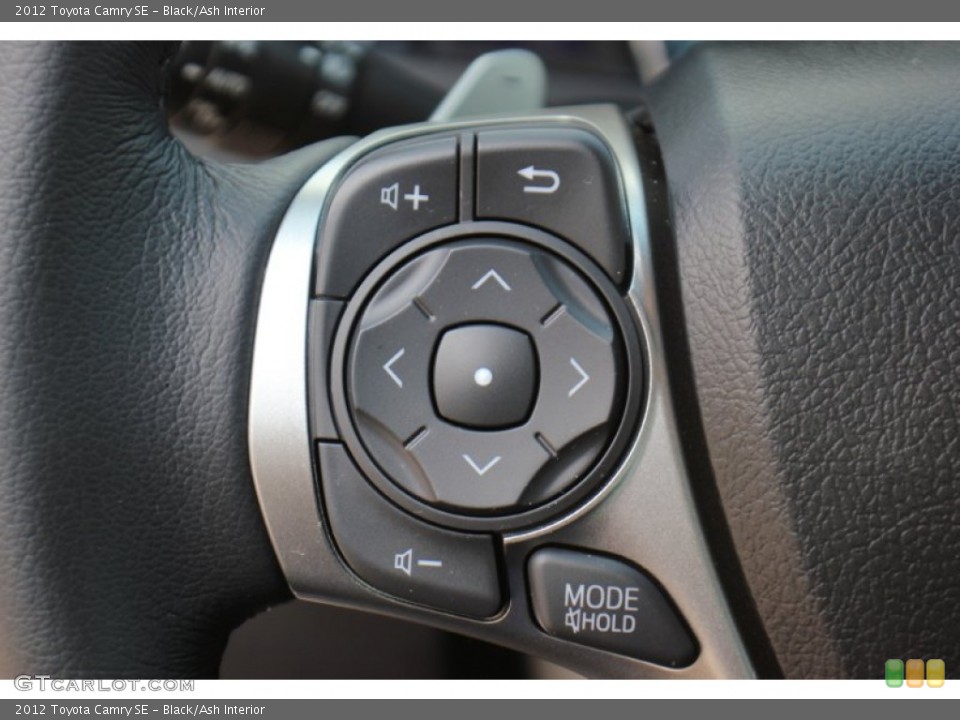 Black/Ash Interior Controls for the 2012 Toyota Camry SE #71313019