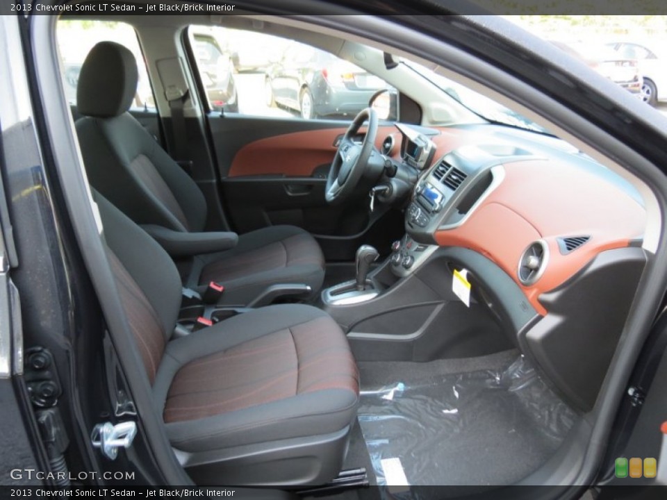 Jet Black/Brick Interior Photo for the 2013 Chevrolet Sonic LT Sedan #71317821