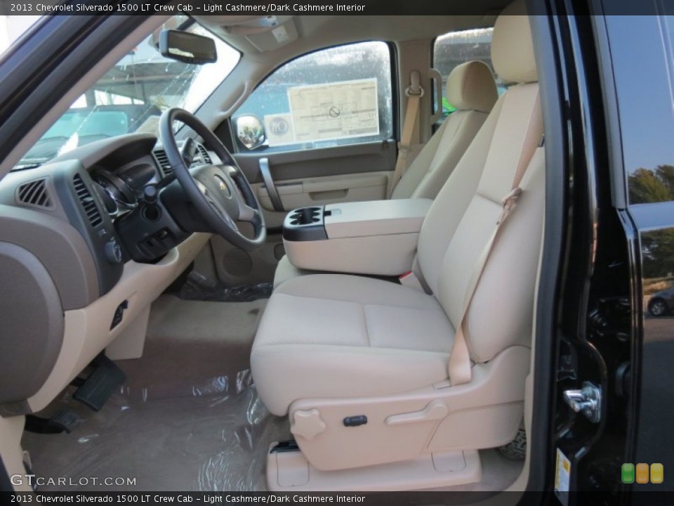 Light Cashmere/Dark Cashmere Interior Photo for the 2013 Chevrolet Silverado 1500 LT Crew Cab #71318278
