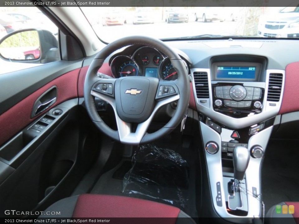 Jet Black/Sport Red Interior Dashboard for the 2013 Chevrolet Cruze LT/RS #71318804