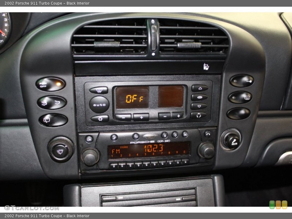 Black Interior Controls for the 2002 Porsche 911 Turbo Coupe #71339294