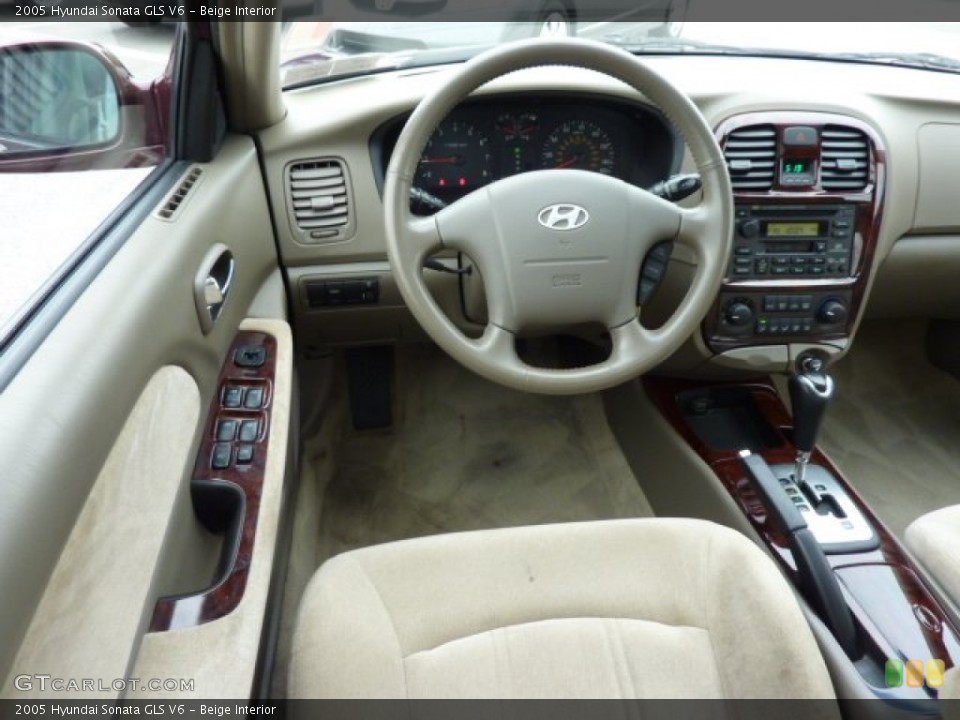 Beige Interior Dashboard for the 2005 Hyundai Sonata GLS V6 #71340383
