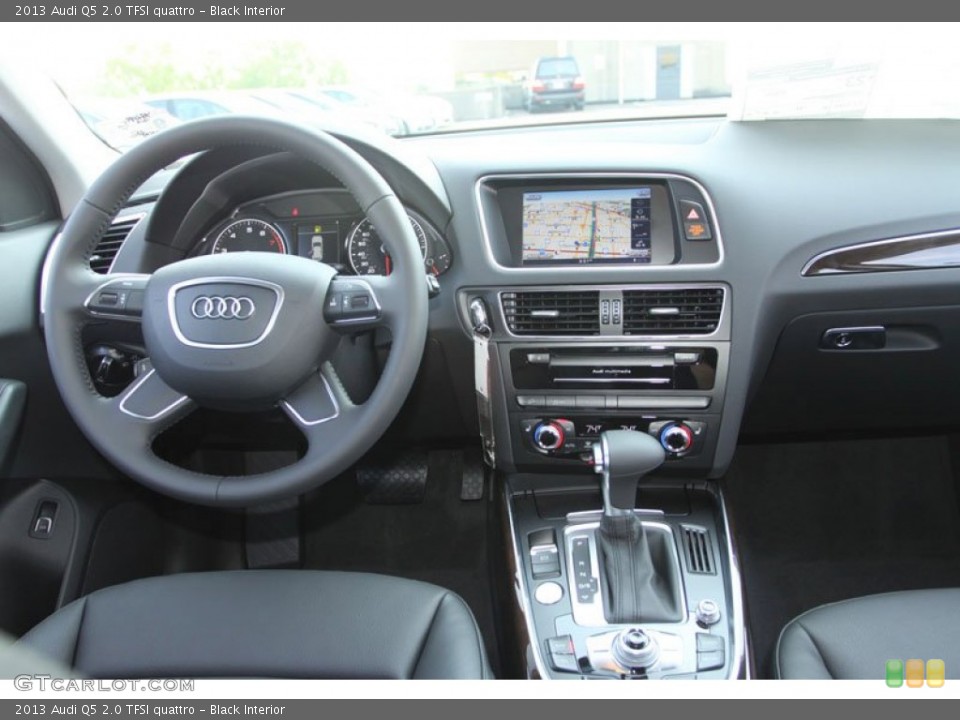 Black Interior Dashboard for the 2013 Audi Q5 2.0 TFSI quattro #71355235
