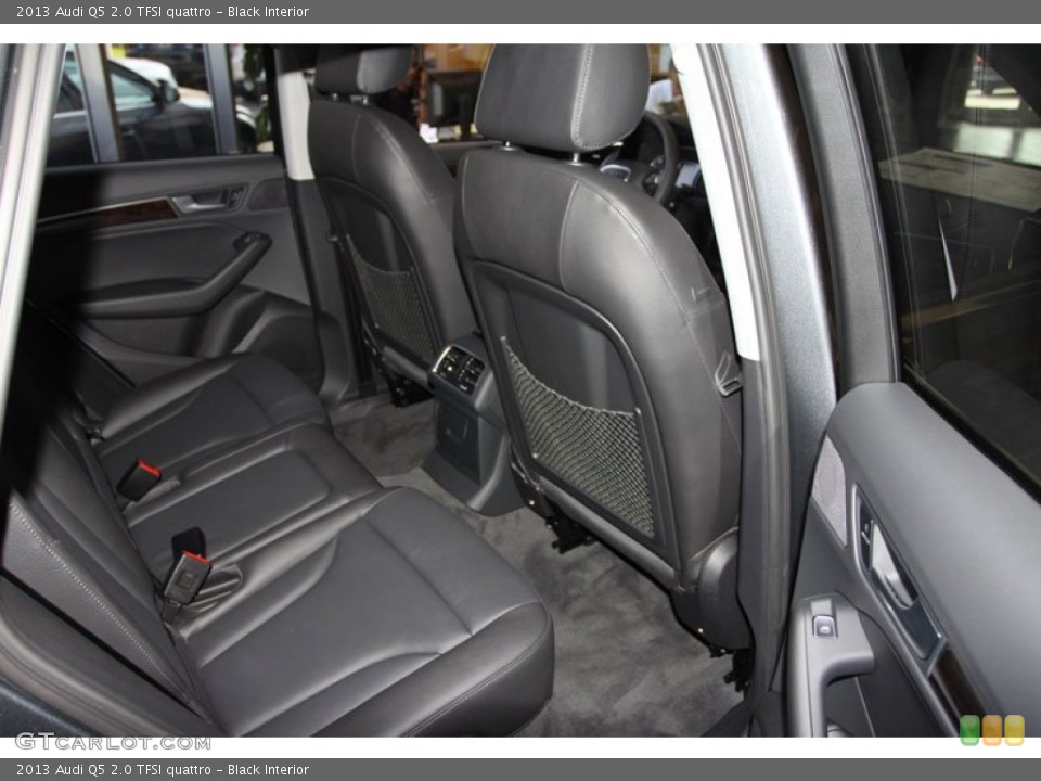 Black Interior Rear Seat for the 2013 Audi Q5 2.0 TFSI quattro #71355546