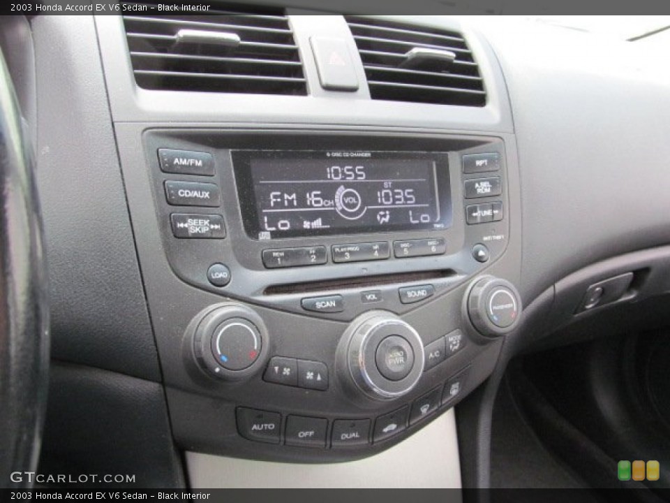 Black Interior Controls for the 2003 Honda Accord EX V6 Sedan #71359416
