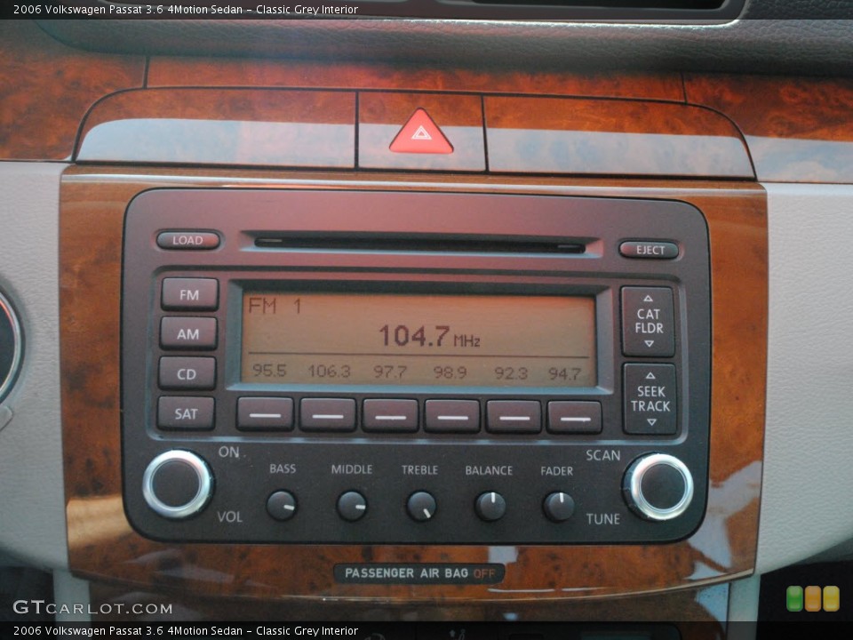 Classic Grey Interior Audio System for the 2006 Volkswagen Passat 3.6 4Motion Sedan #71374207