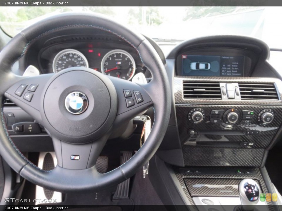 Black Interior Dashboard for the 2007 BMW M6 Coupe #71376361