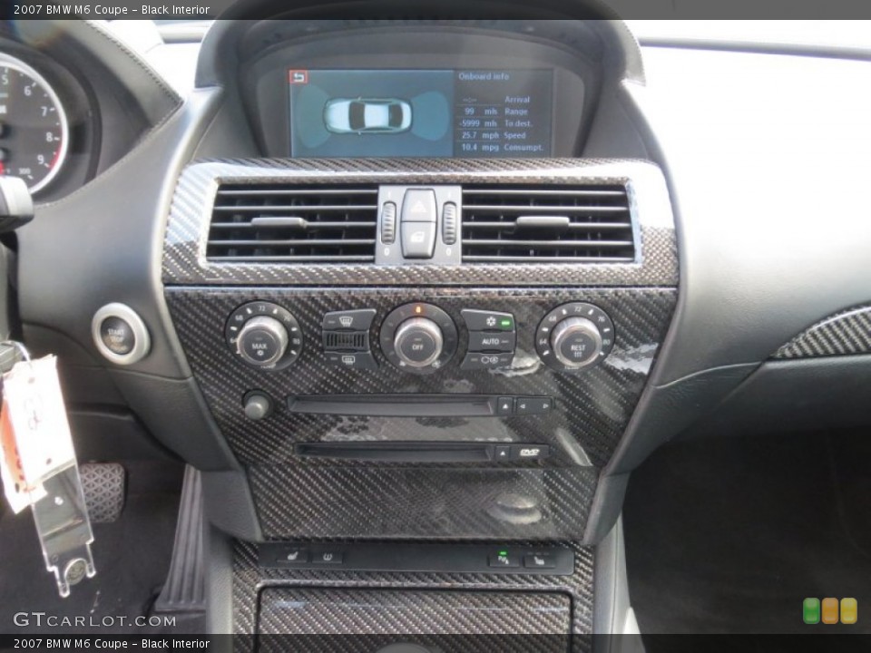 Black Interior Controls for the 2007 BMW M6 Coupe #71376367