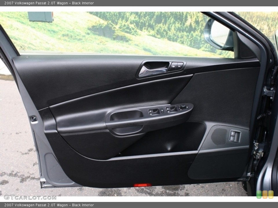 Black Interior Door Panel for the 2007 Volkswagen Passat 2.0T Wagon #71378629