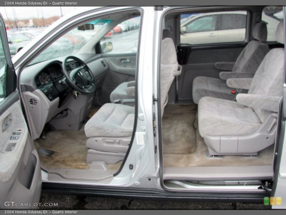 Quartz Interior Photo for the 2004 Honda Odyssey EX #71379584