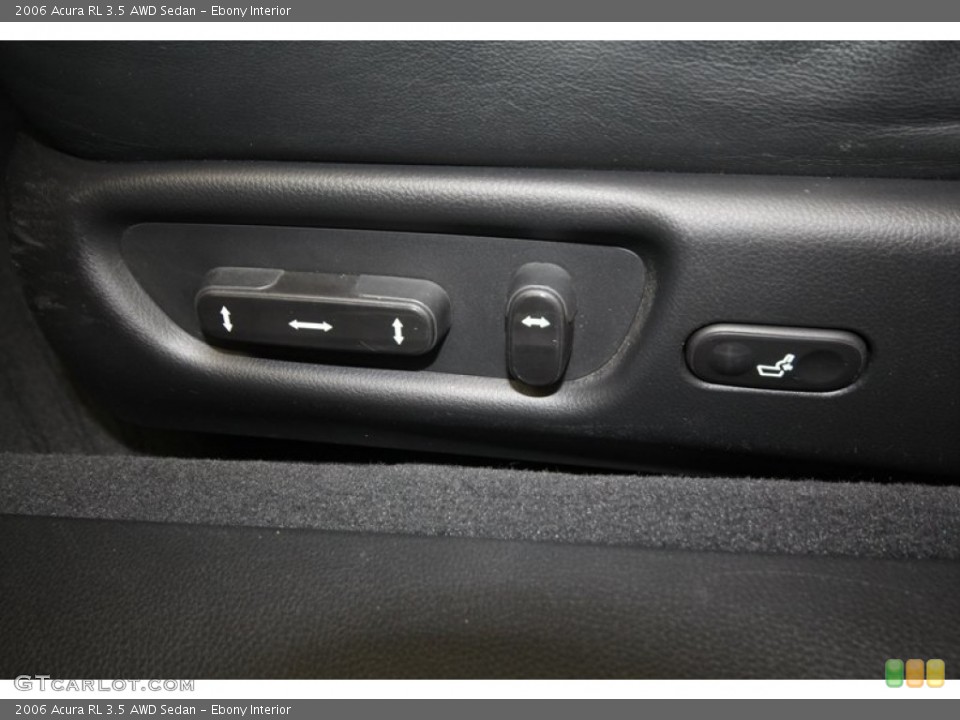 Ebony Interior Controls for the 2006 Acura RL 3.5 AWD Sedan #71387986