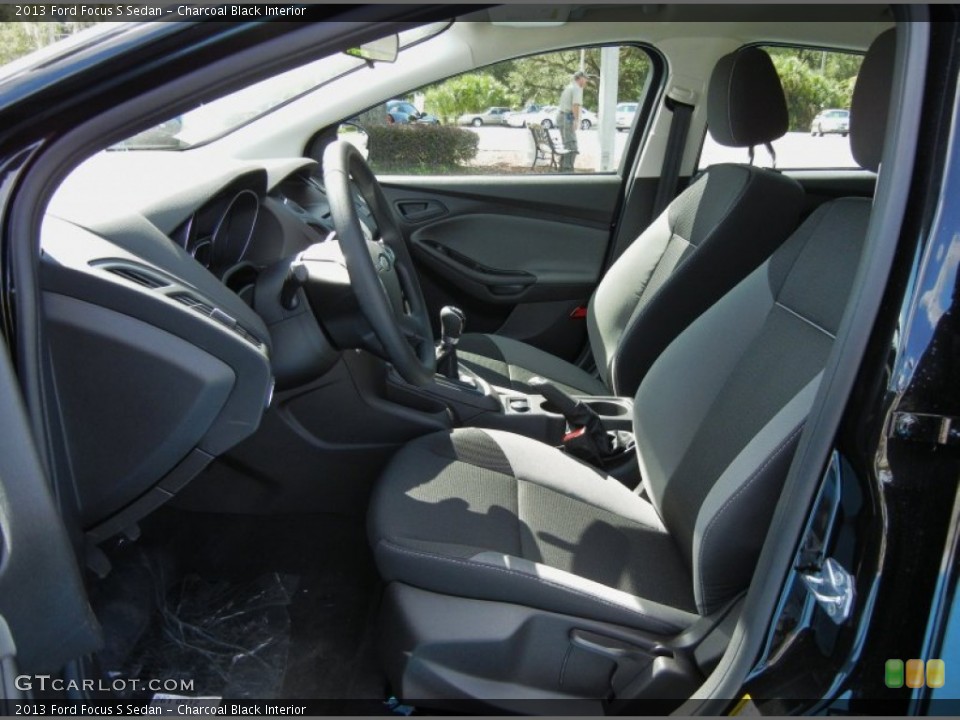 Charcoal Black Interior Front Seat for the 2013 Ford Focus S Sedan #71389372