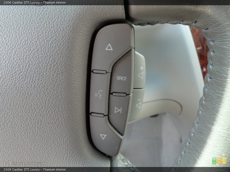 Titanium Interior Controls for the 2006 Cadillac DTS Luxury #71392741
