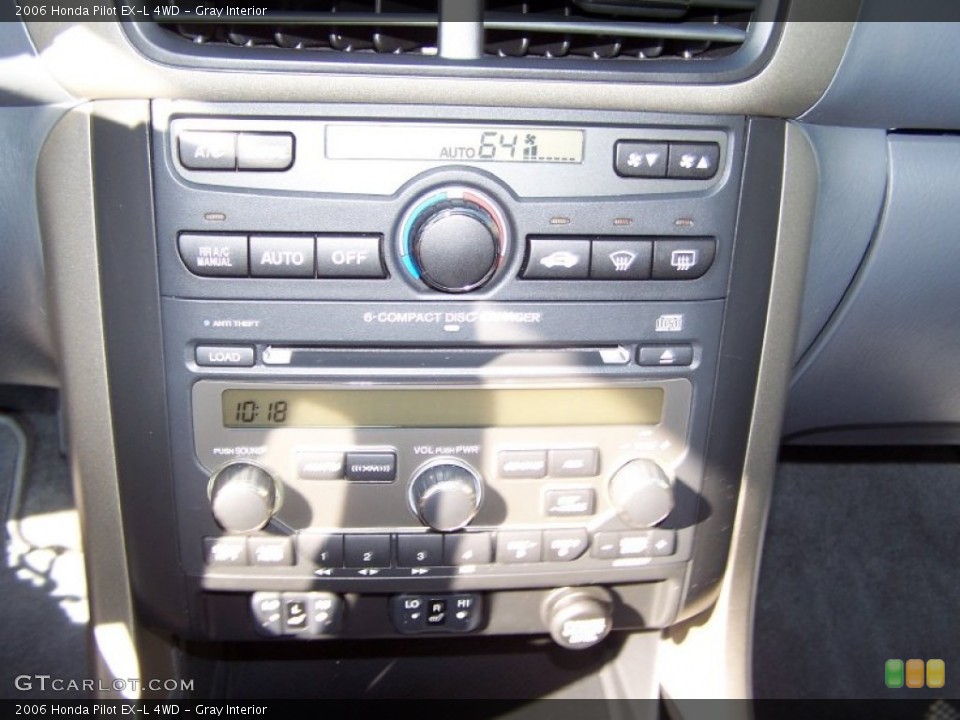 Gray Interior Controls for the 2006 Honda Pilot EX-L 4WD #71395072