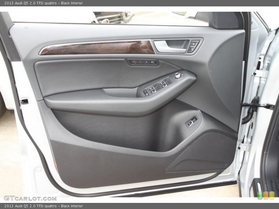 Black Interior Door Panel for the 2013 Audi Q5 2.0 TFSI quattro #71396203