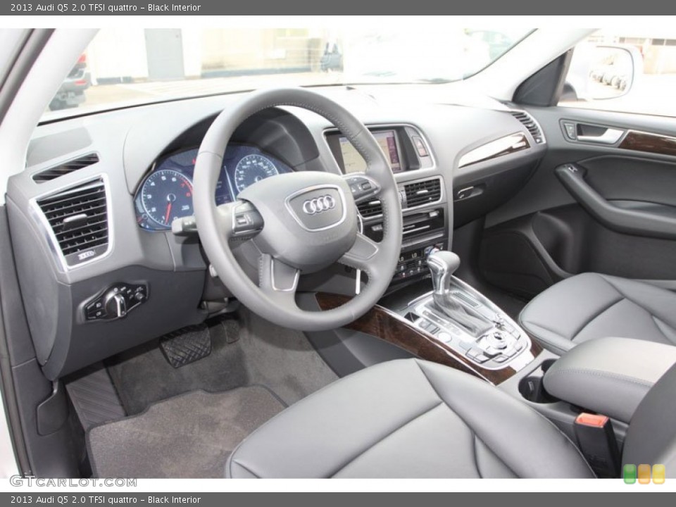 Black Interior Prime Interior for the 2013 Audi Q5 2.0 TFSI quattro #71396212