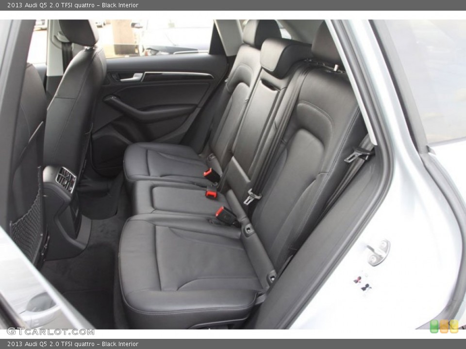 Black Interior Rear Seat for the 2013 Audi Q5 2.0 TFSI quattro #71396227