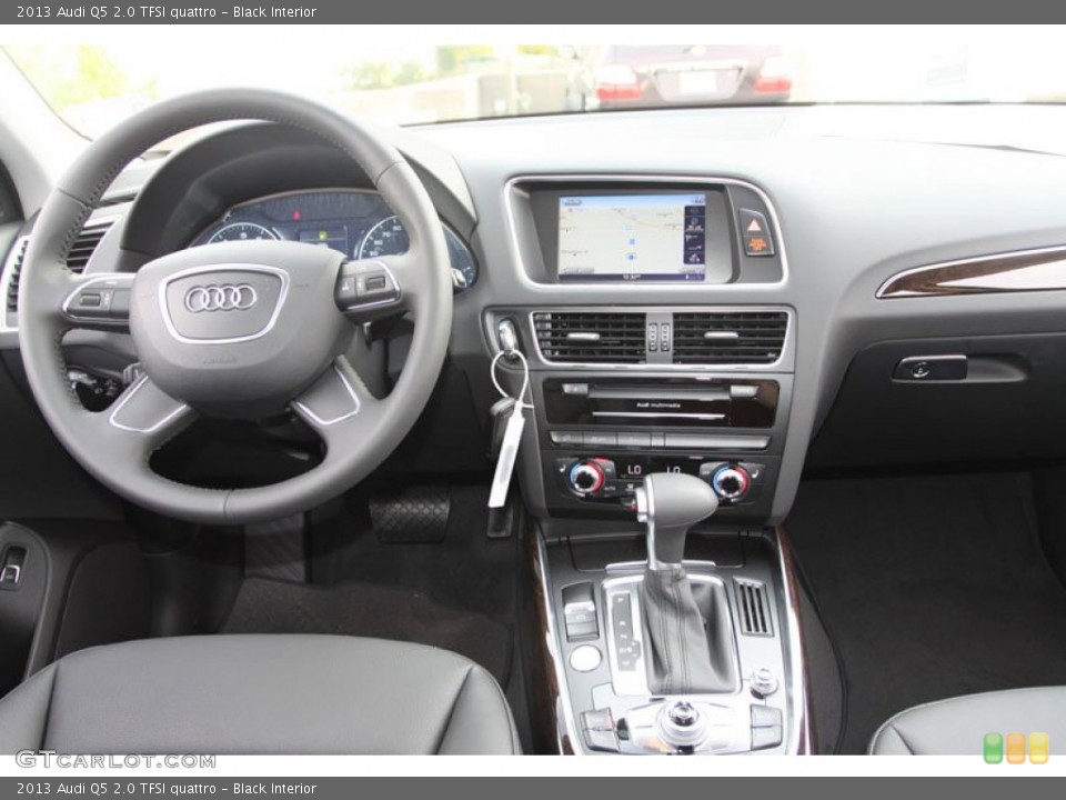 Black Interior Dashboard for the 2013 Audi Q5 2.0 TFSI quattro #71396245