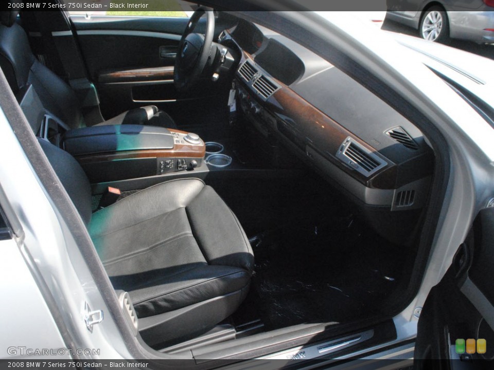 Black Interior Photo for the 2008 BMW 7 Series 750i Sedan #71410393