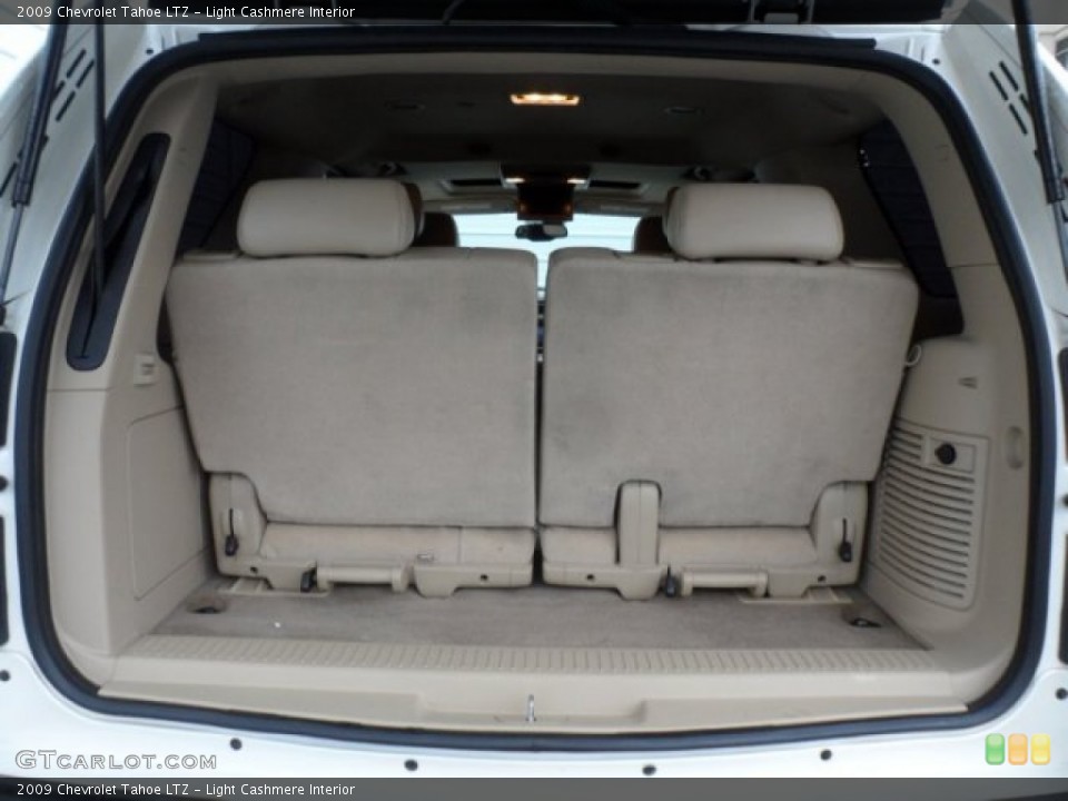 Light Cashmere Interior Trunk for the 2009 Chevrolet Tahoe LTZ #71411146