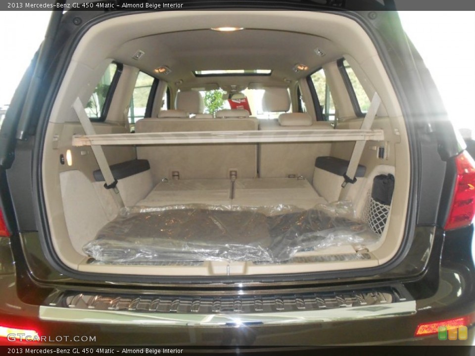 Almond Beige Interior Trunk for the 2013 Mercedes-Benz GL 450 4Matic #71414008