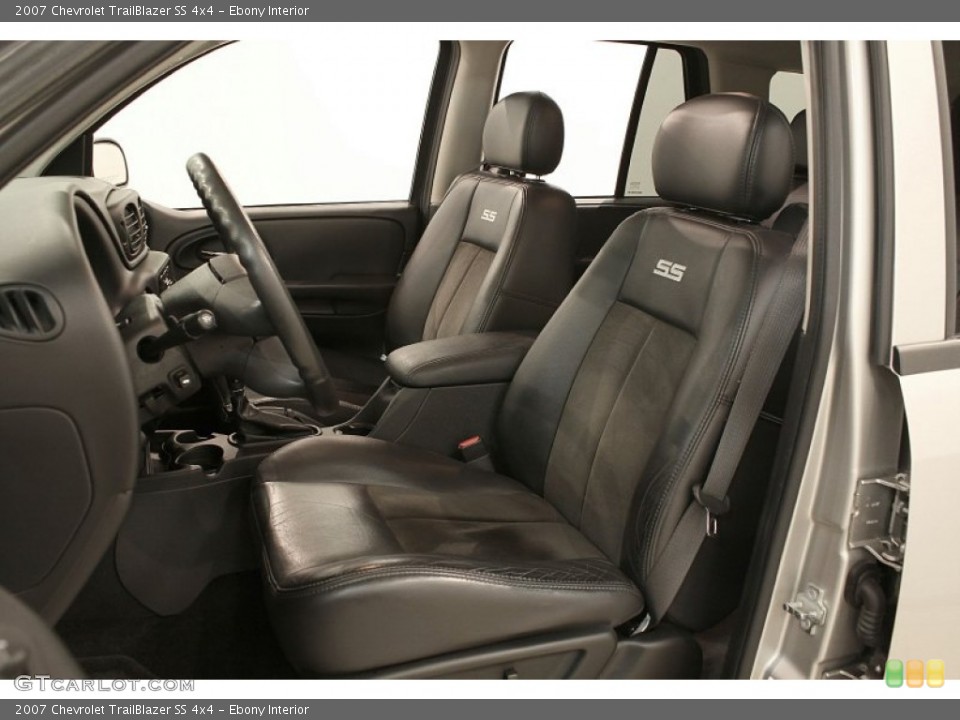 Ebony Interior Front Seat for the 2007 Chevrolet TrailBlazer SS 4x4 #71423617
