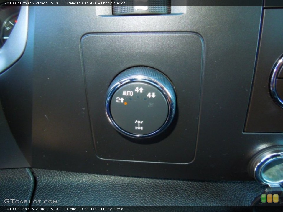 Ebony Interior Controls for the 2010 Chevrolet Silverado 1500 LT Extended Cab 4x4 #71424154