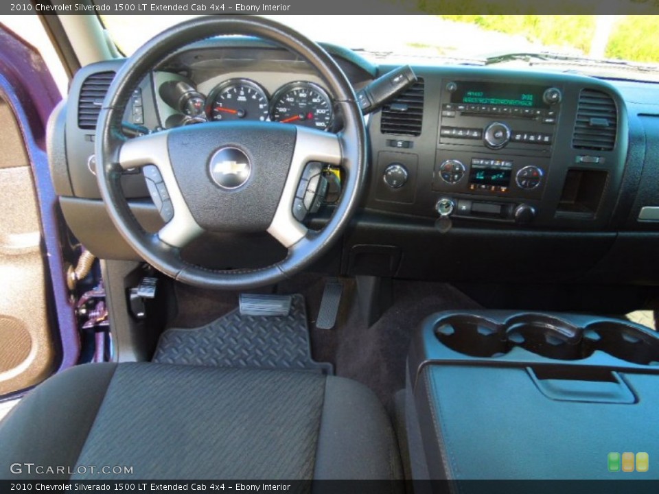 Ebony Interior Dashboard for the 2010 Chevrolet Silverado 1500 LT Extended Cab 4x4 #71424208