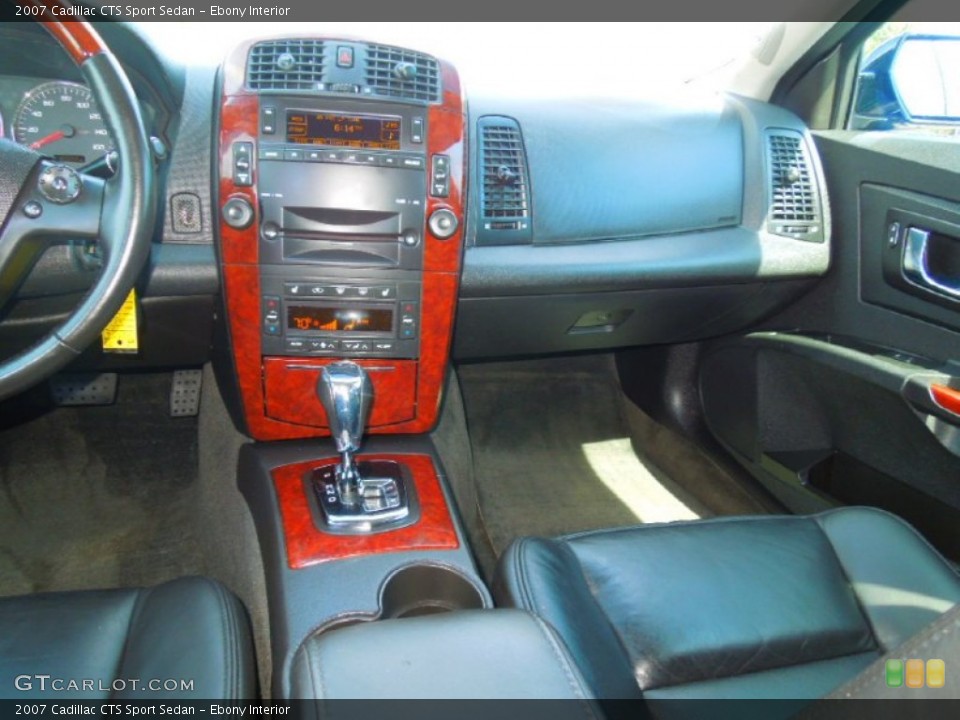 Ebony Interior Dashboard for the 2007 Cadillac CTS Sport Sedan #71425915