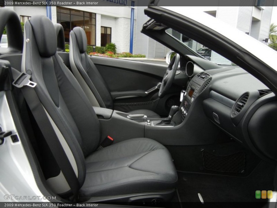 Black Interior Photo for the 2009 Mercedes-Benz SLK 350 Roadster #71444141