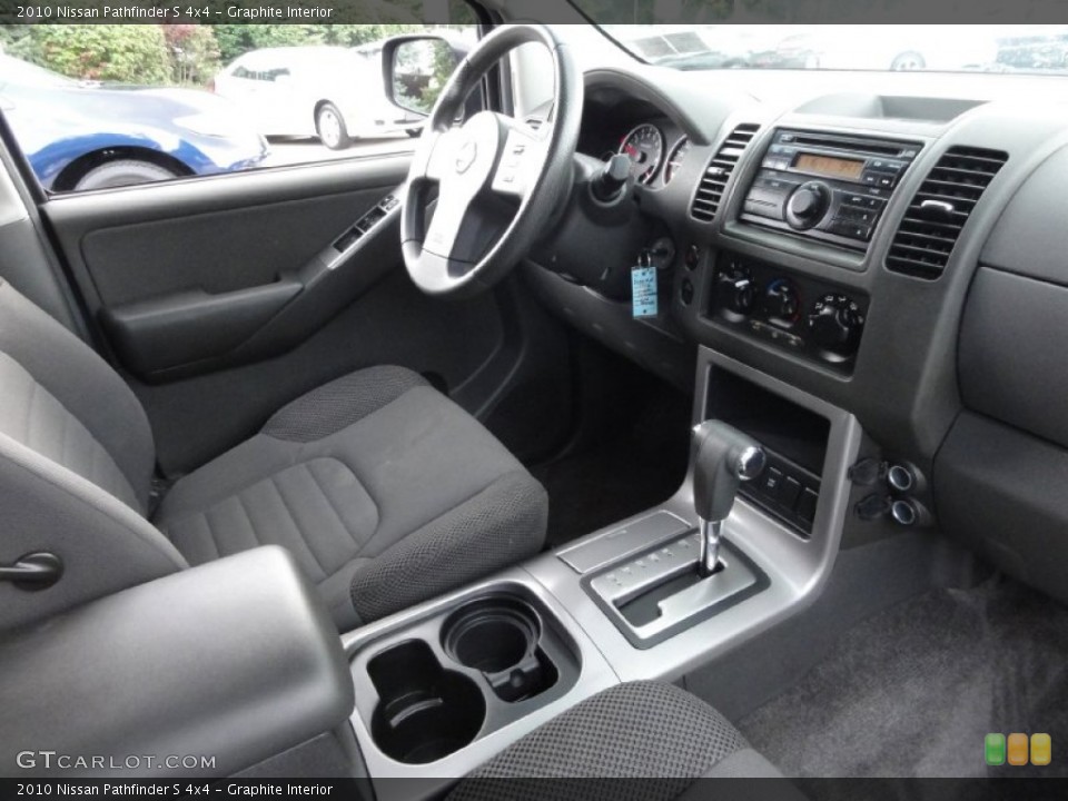 Graphite Interior Photo for the 2010 Nissan Pathfinder S 4x4 #71444918