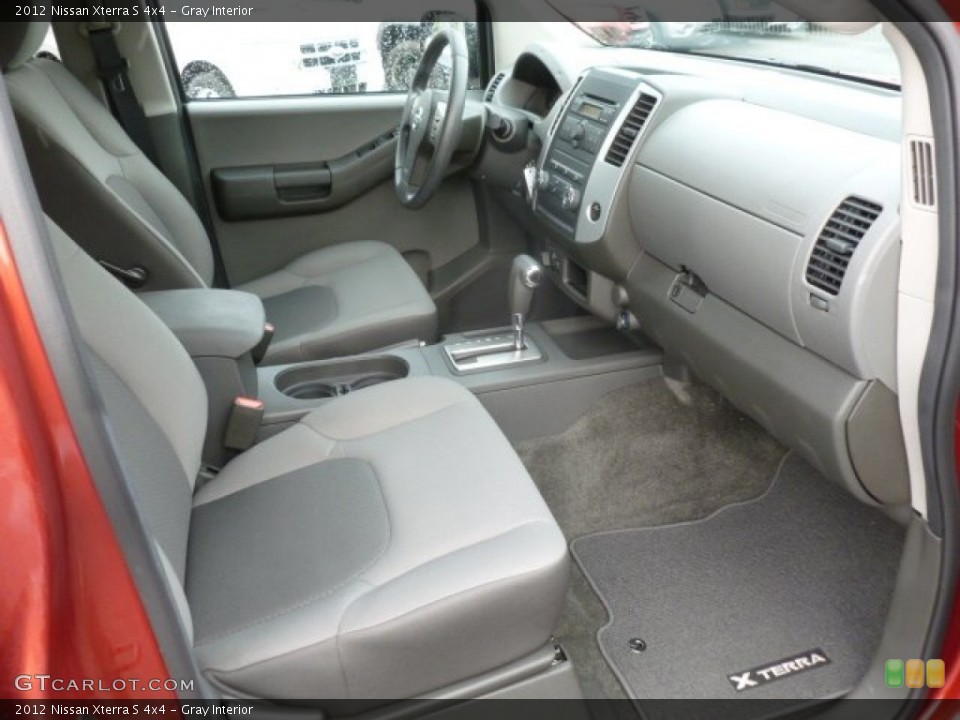 Gray Interior Photo for the 2012 Nissan Xterra S 4x4 #71453813