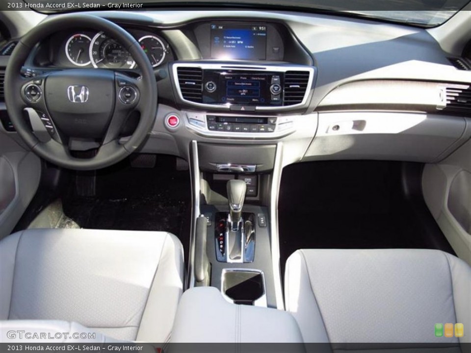 Gray Interior Dashboard for the 2013 Honda Accord EX-L Sedan #71454737