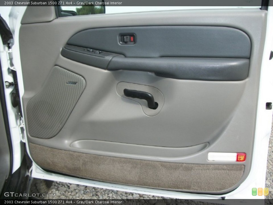 Gray/Dark Charcoal Interior Door Panel for the 2003 Chevrolet Suburban 1500 Z71 4x4 #71466959