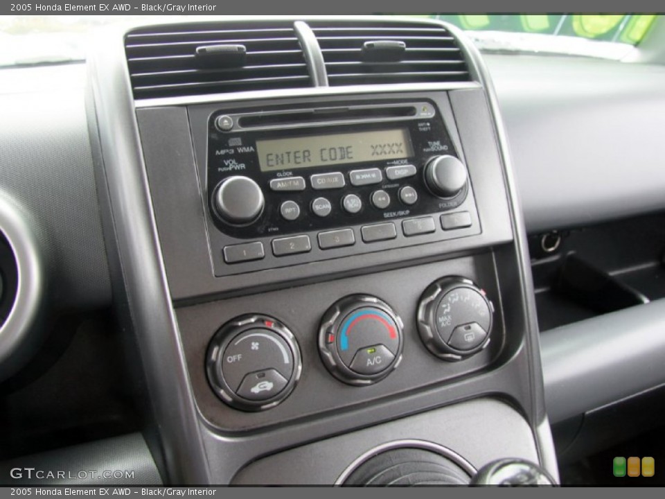 Black/Gray Interior Controls for the 2005 Honda Element EX AWD #71477054