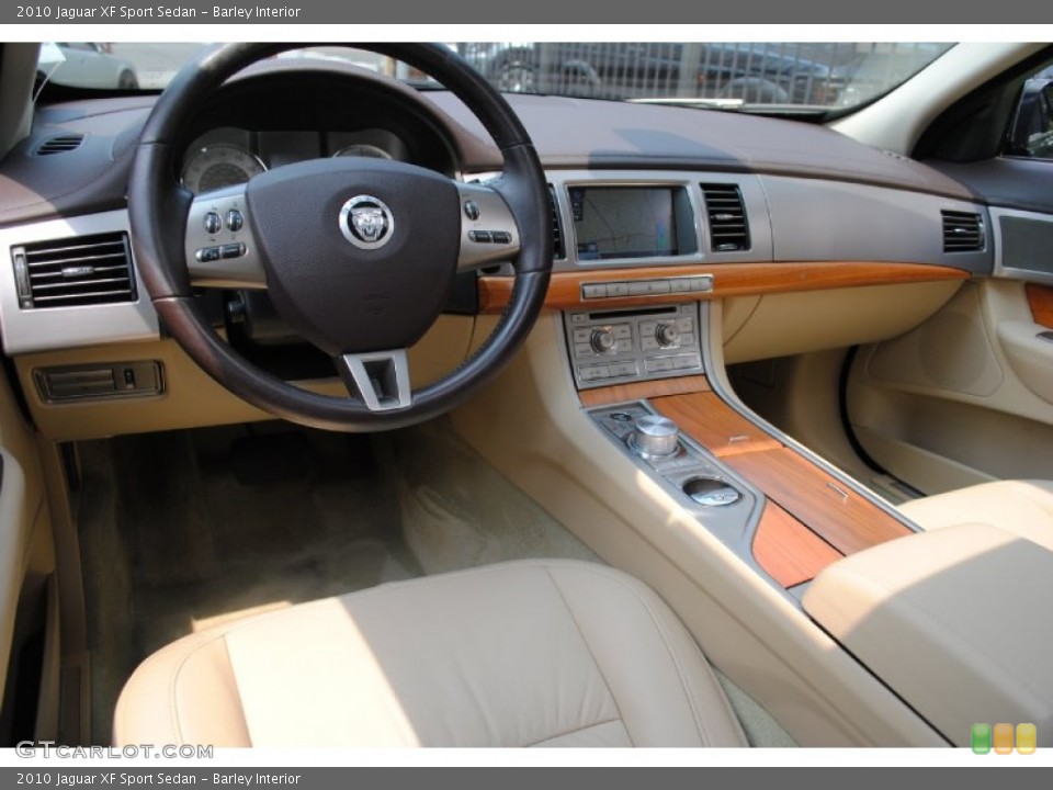 Barley Interior Photo for the 2010 Jaguar XF Sport Sedan #71505057
