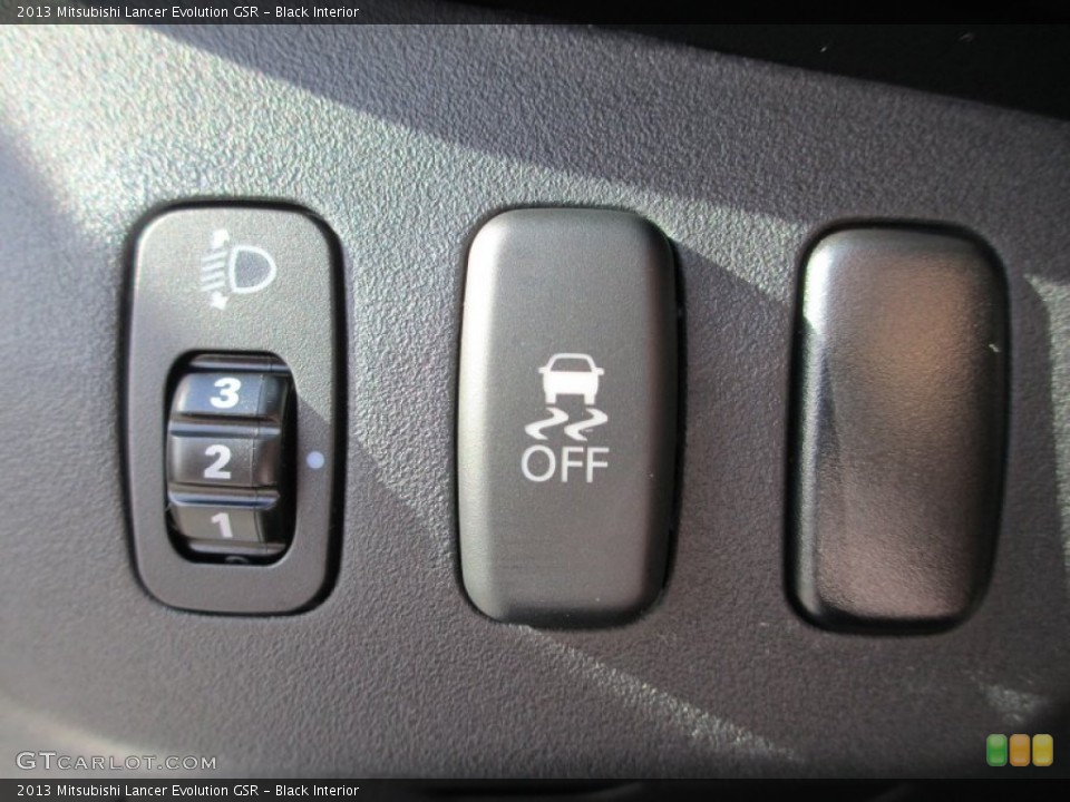 Black Interior Controls for the 2013 Mitsubishi Lancer Evolution GSR #71510450