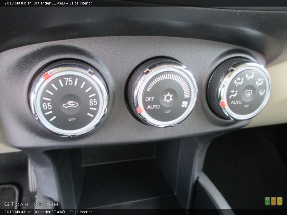 Beige Interior Controls for the 2013 Mitsubishi Outlander SE AWD #71511308