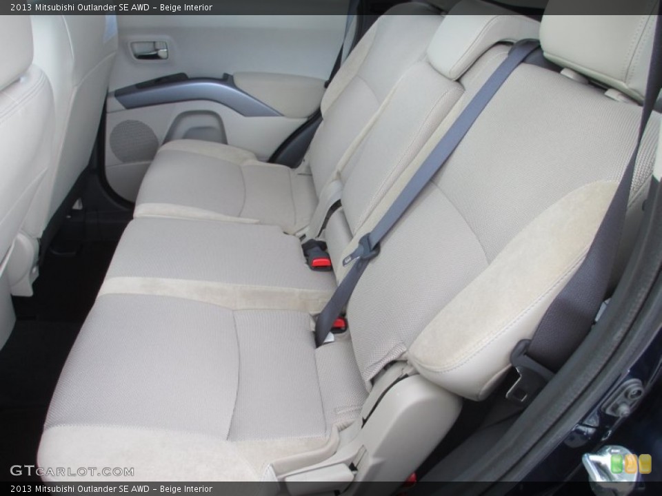 Beige Interior Rear Seat for the 2013 Mitsubishi Outlander SE AWD #71511338