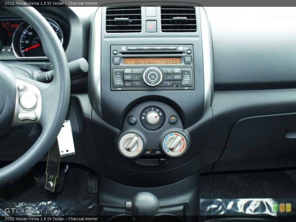 Charcoal Interior Controls for the 2012 Nissan Versa 1.6 SV Sedan #71515373