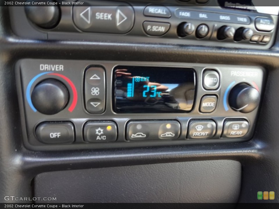 Black Interior Controls for the 2002 Chevrolet Corvette Coupe #71520233