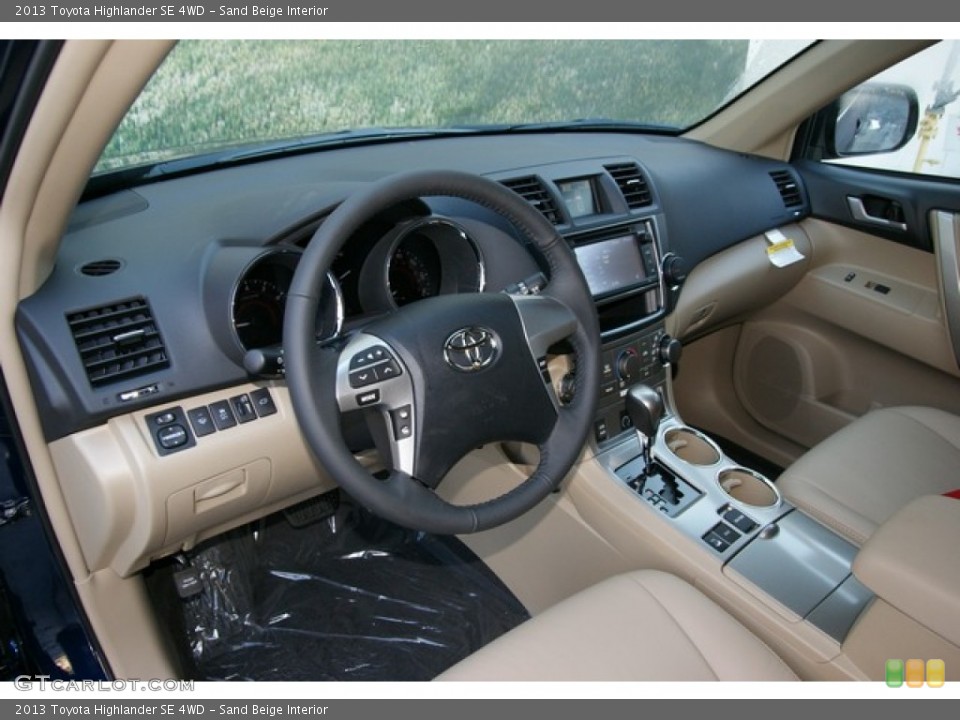 Sand Beige Interior Prime Interior for the 2013 Toyota Highlander SE 4WD #71523515